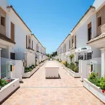 Casa Levante En Playa Fuente Del Gallo Conil De La Frontera