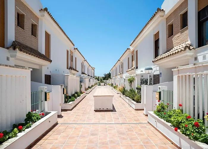 Casa Levante En Playa Fuente Del Gallo Conil De La Frontera